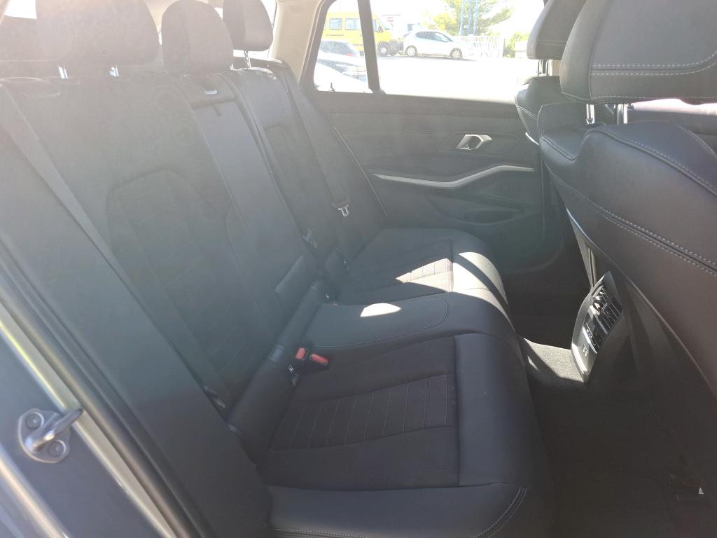 BMW SERIE 3 TOURING G21 LCI 318d 150 ch BVA8 Business Design 2023
