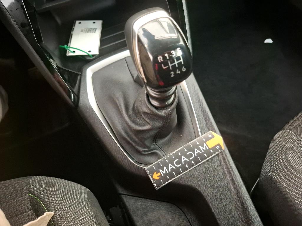 PEUGEOT 2008 PureTech 100 S&S BVM6 Active 2024
