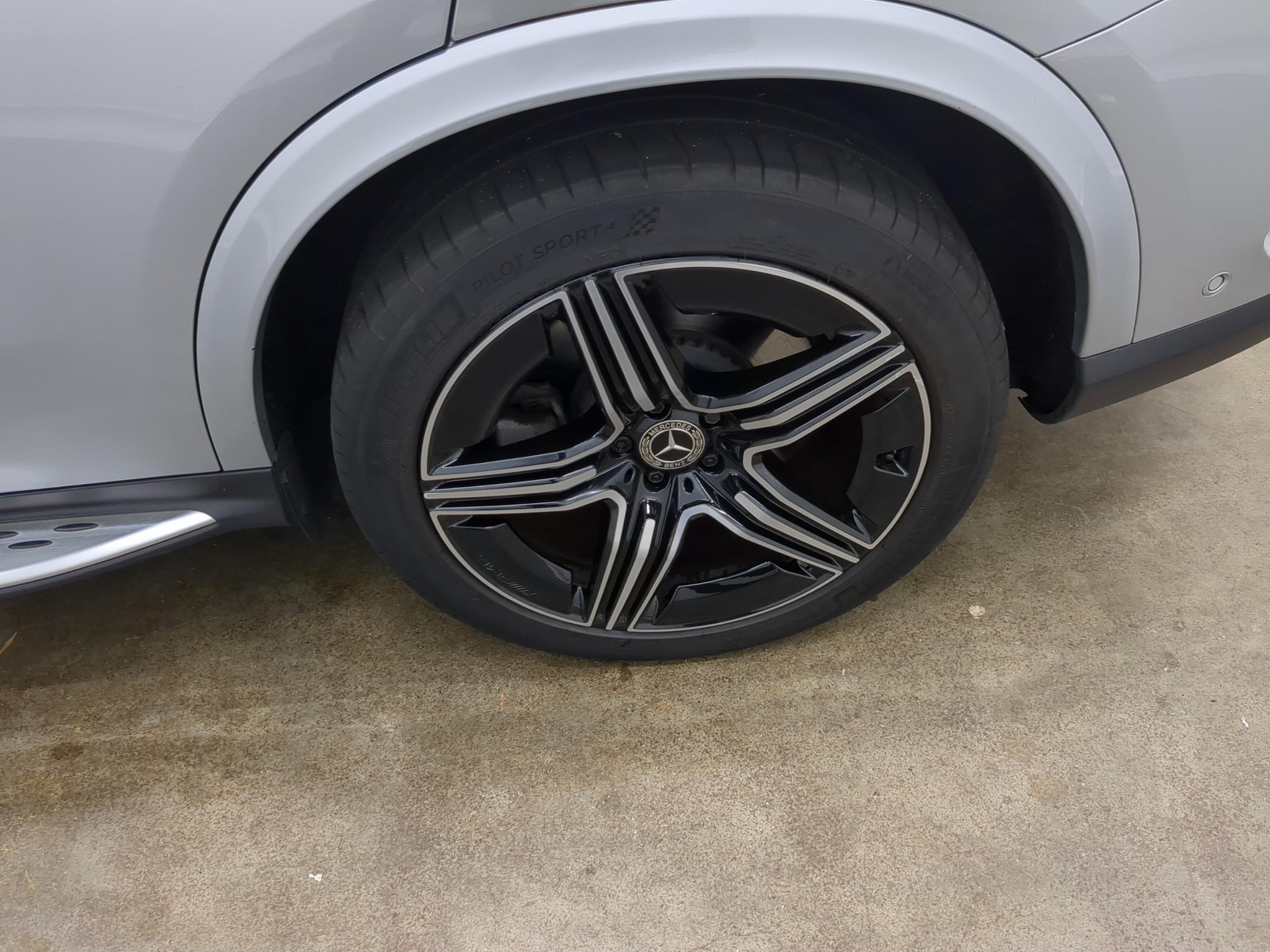 MERCEDES-BENZ GLC 400 e 9G-Tronic 4Matic AMG Line 2023