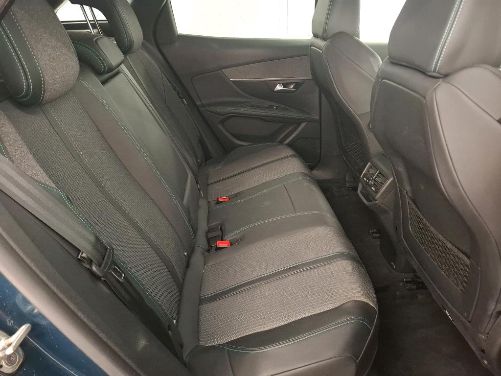 PEUGEOT 3008 Hybrid 225 e-EAT8 Allure Pack 2022