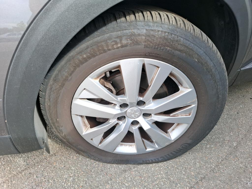 PEUGEOT 5008 BlueHDi 130ch S&S EAT8 Active Pack 2023