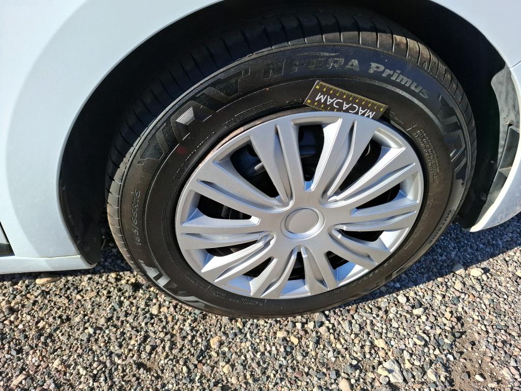 RENAULT CLIO SOCIETE BLUE DCI 85 AIR NAV 2020
