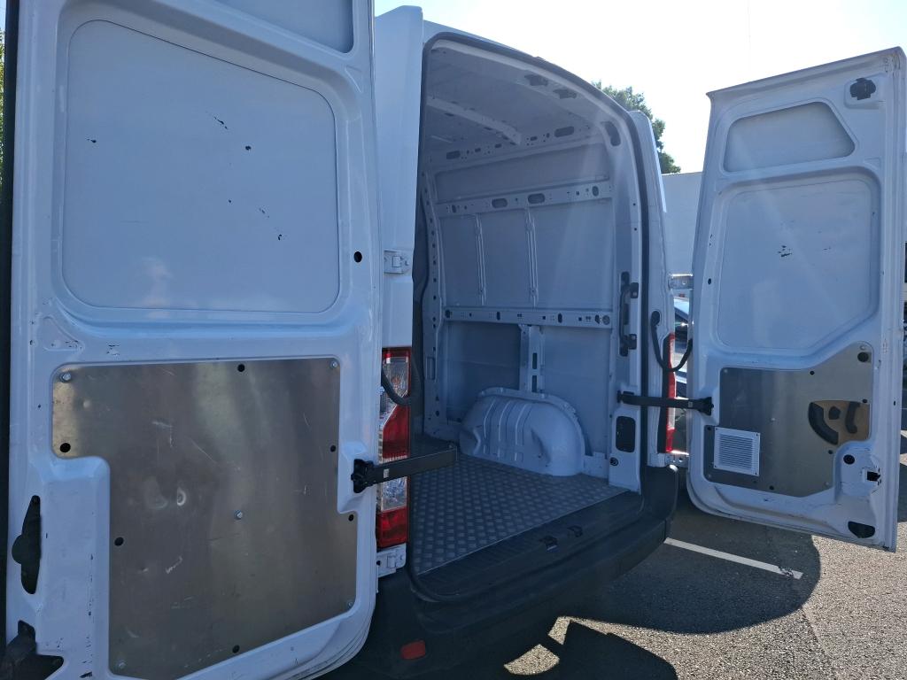 RENAULT MASTER FOURGON FGN TRAC F3500 L2H2 BLUE DCI 135 CONFORT 2023