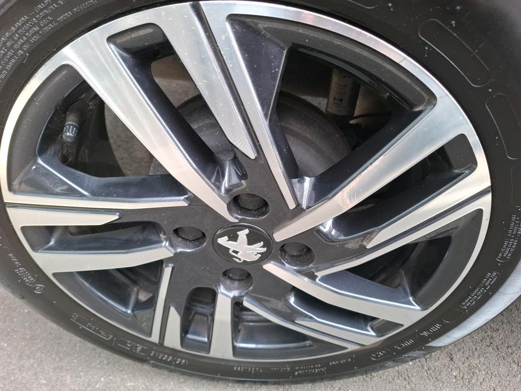 PEUGEOT 208) 208 PureTech 100 S&S BVM6 Active Pack 2022