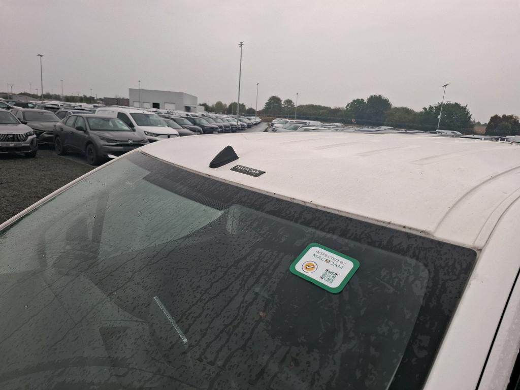 OPEL COMBO CARGO 1.5 100 CH S/S L1H1 BVM6 STANDARD PACK CLIM 2022