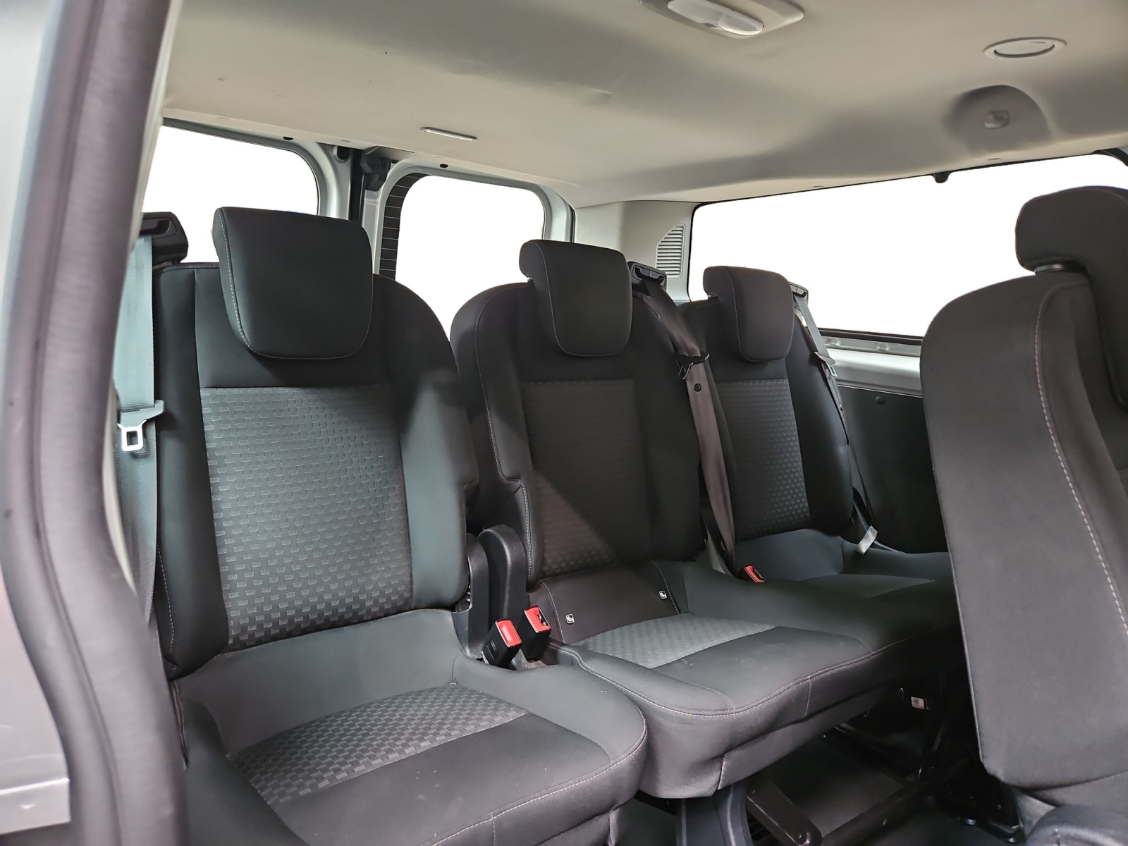 FORD TRANSIT Custom KOMBI 320 L2H1 2.0 EcoBlue 130 Trend Business 2023