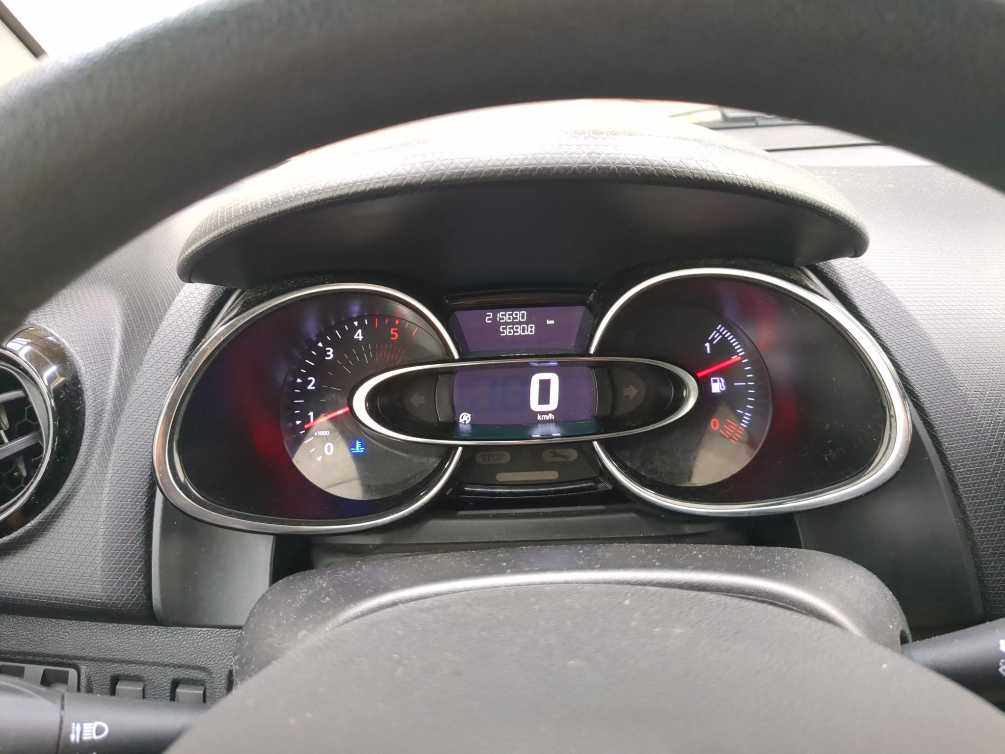 RENAULT CLIO SOCIETE DCI 75 ENERGY E6C AIR MEDIANAV 2019