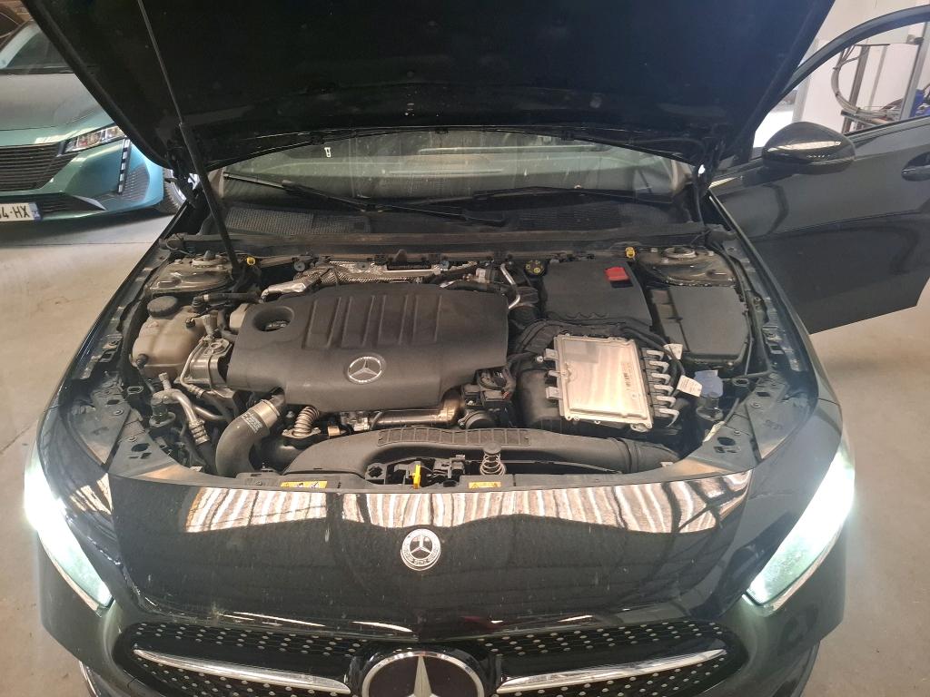 MERCEDES-BENZ MERCEDES CLASSE A 180 d 8G-DCT AMG Line 2021