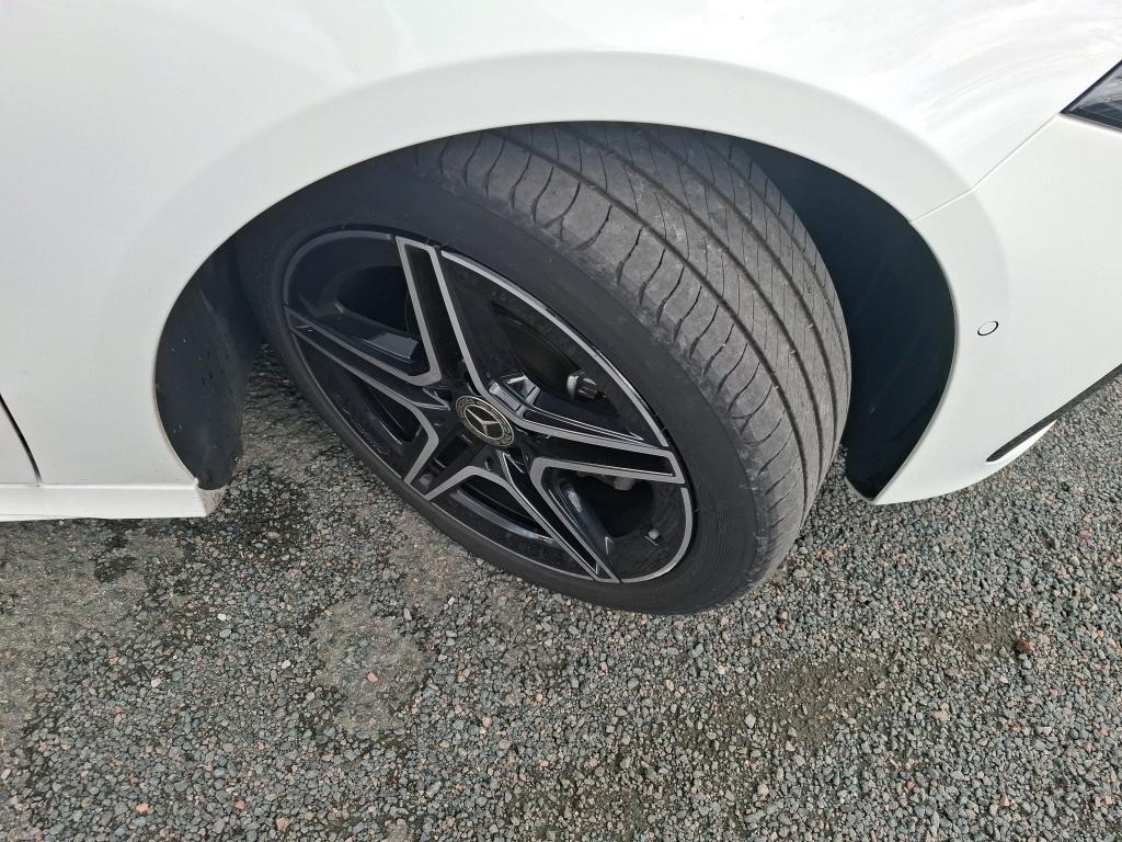 MERCEDES-BENZ CLASSE A 180 d Business Line 2024