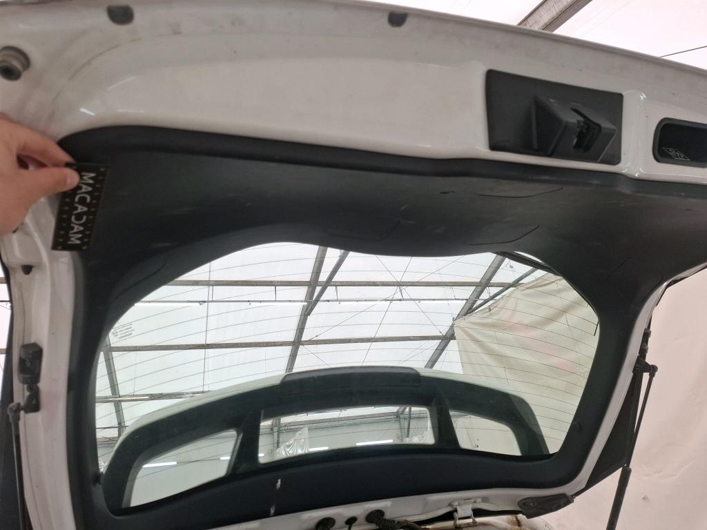 TOYOTA C-HR HYBRIDE 122h Dynamic 2019