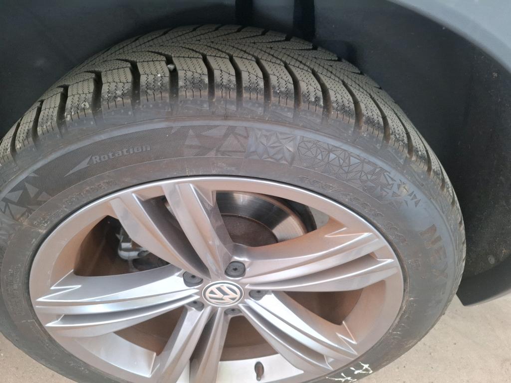 VOLKSWAGEN TIGUAN ALLSPACE 2.0 TDI 150 DSG7 Carat 2021
