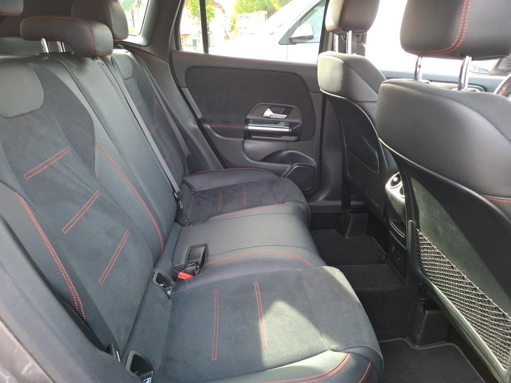 MERCEDES-BENZ MERCEDES GLA II 200 d 8G-DCT AMG Line 2022