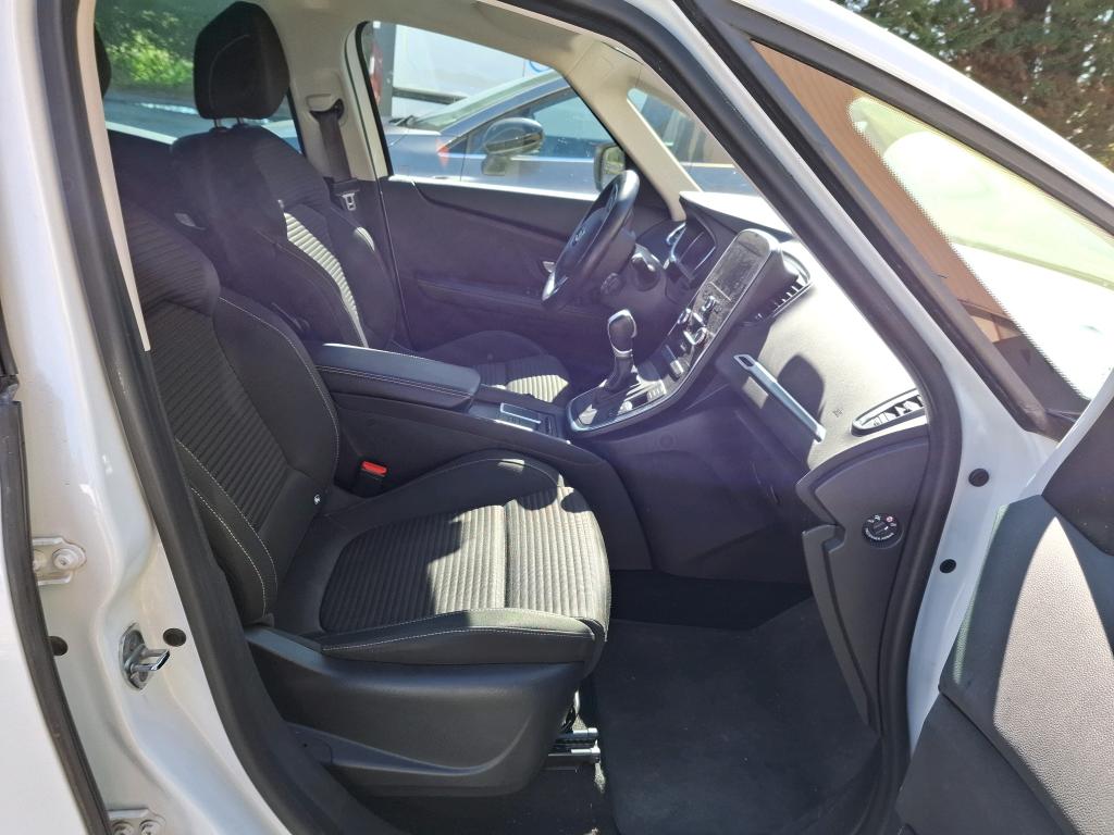 RENAULT SCENIC IV BUSINESS TCe 140 FAP EDC - 21 2021