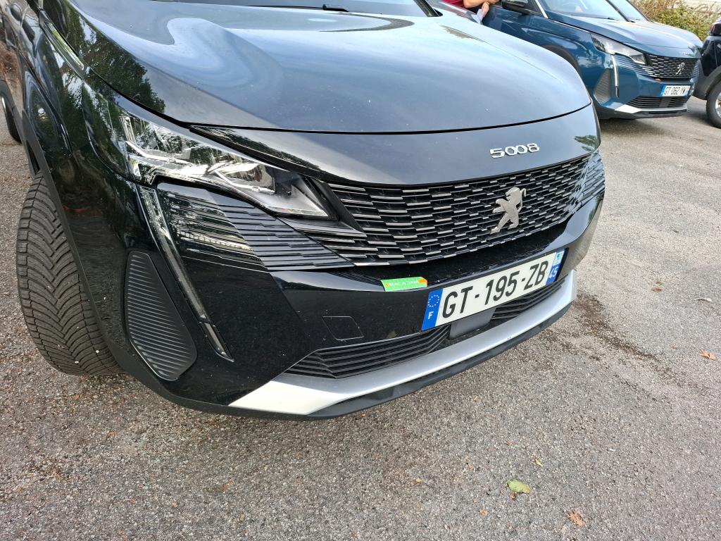 PEUGEOT 5008 Hybrid 136 e-DCS6 Active Pack 2024