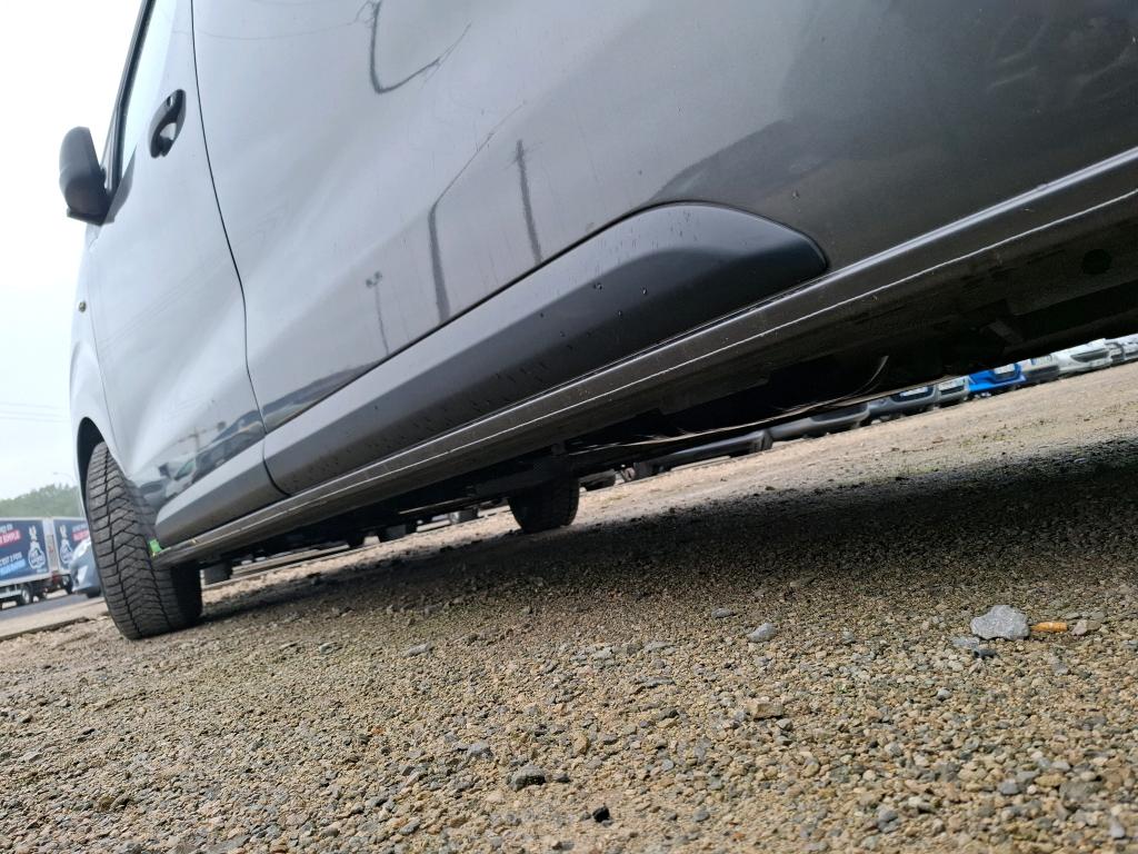 PEUGEOT EXPERT FOURGON FGN TOLE STANDARD 1.5 BLUEHDI 120 S&S BVM6 ASPHALT 2022