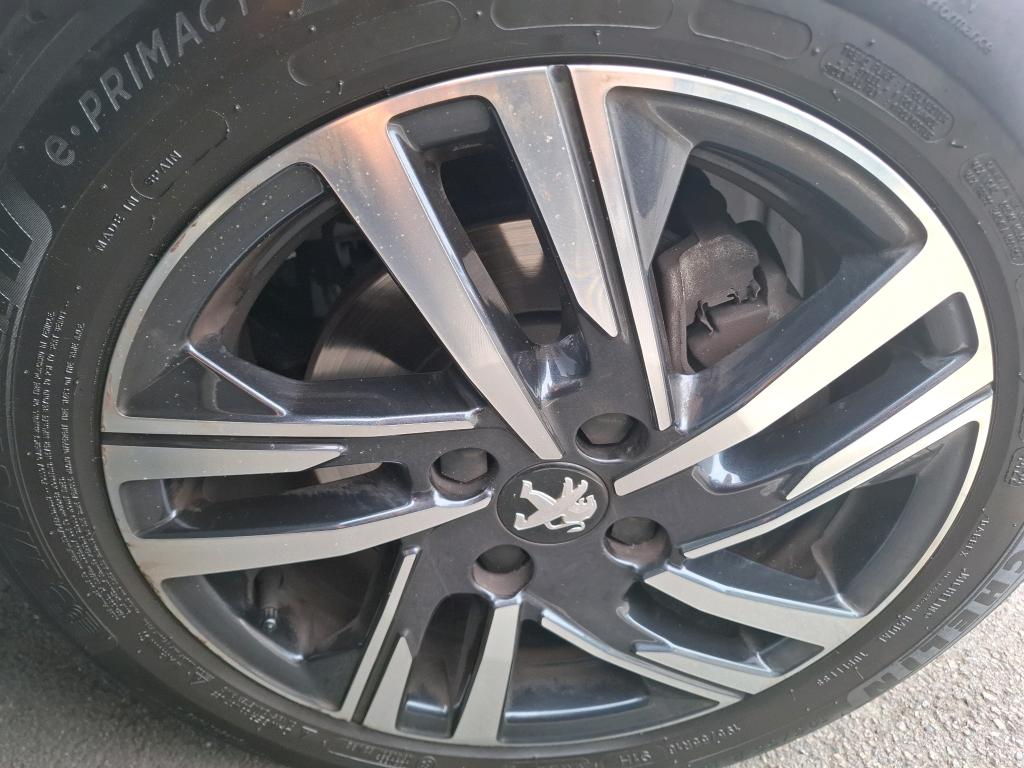 PEUGEOT 208) 208 PureTech 100 S&S BVM6 Active Pack 2022