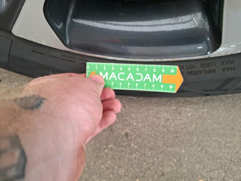 KIA SORENTO VP 1.6 T-GDi Hybride Rechargeable 265 ch 7pl 4x4 BVA6 Premium 2021