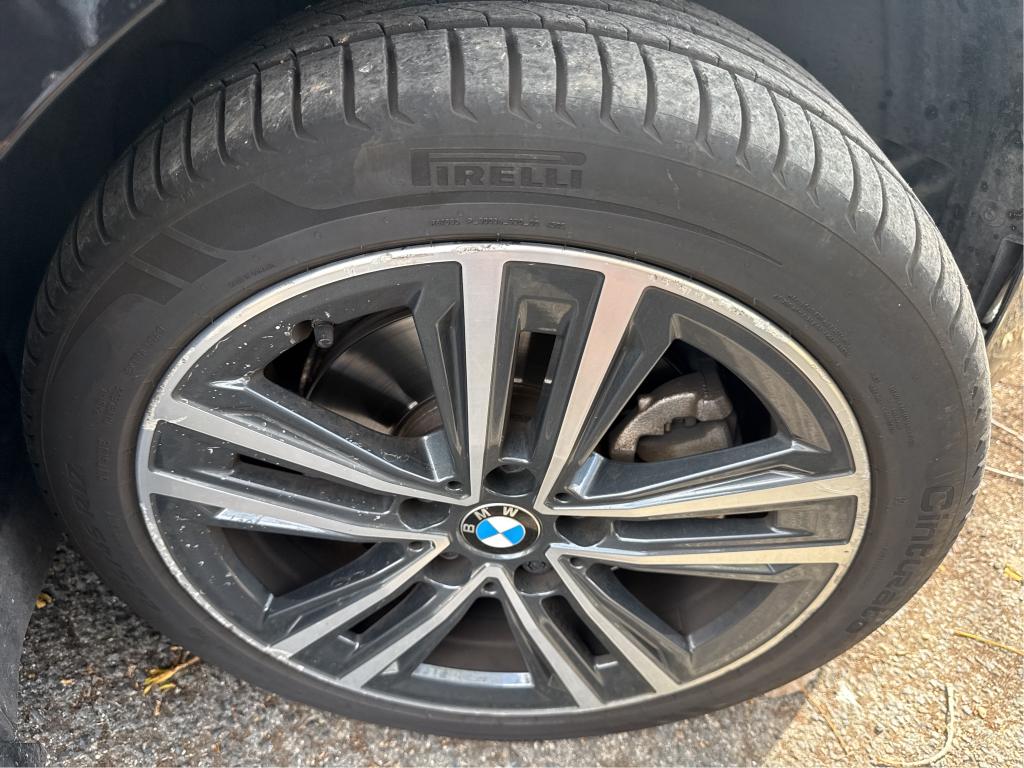 BMW SERIE 1 F40 116d 116 ch DKG7 Business Design 2021