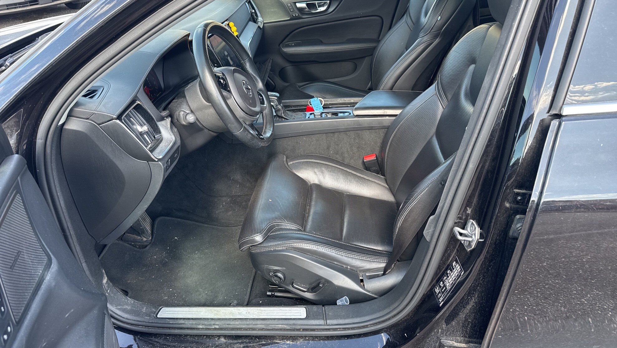 VOLVO V60 D4 AdBlue 190 ch Geartronic 8 Inscription Luxe 2018