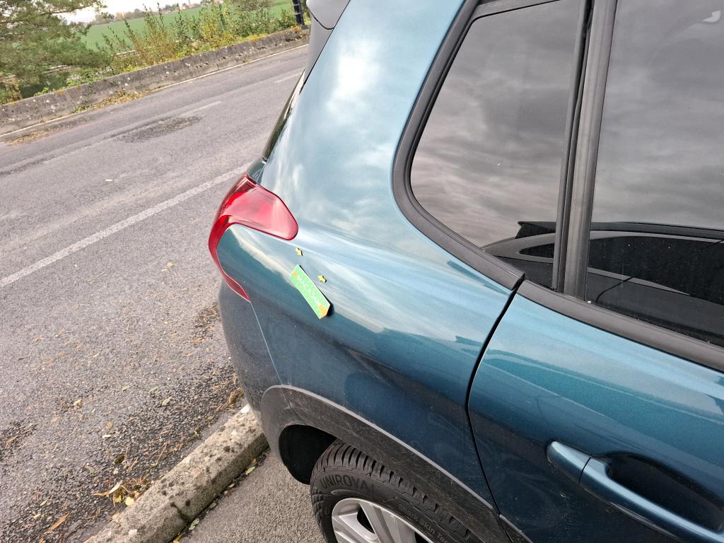 PEUGEOT 2008 PureTech 82ch S&S BVM5 Signature 2019