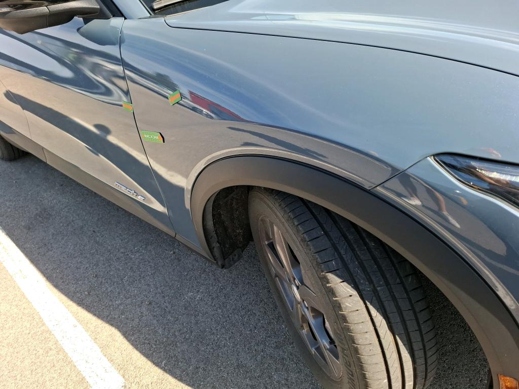 FORD MUSTANG MACH-E Standard Range 76 kWh 269 ch - 2023