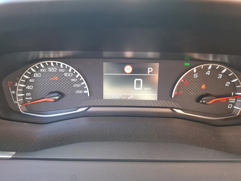 PEUGEOT 2008 PureTech 130 S&S EAT8 Active Pack 2022