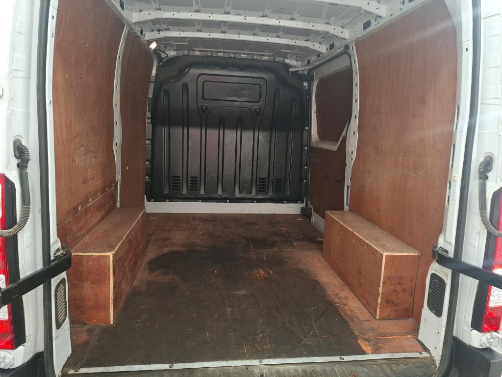 RENAULT MASTER FOURGON FGN TRAC F2800 L1H1 BLUE DCI 135 GRAND CONFORT 2022