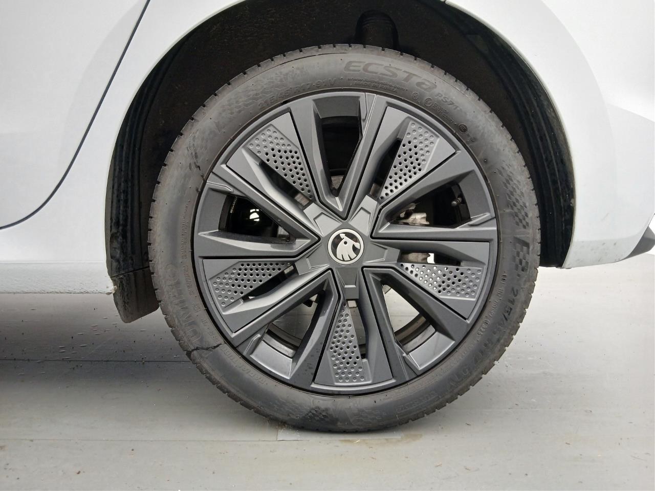 SKODA Fabia 1.0 TSI 95 ch EVO 2 BVM5 Selection 2025