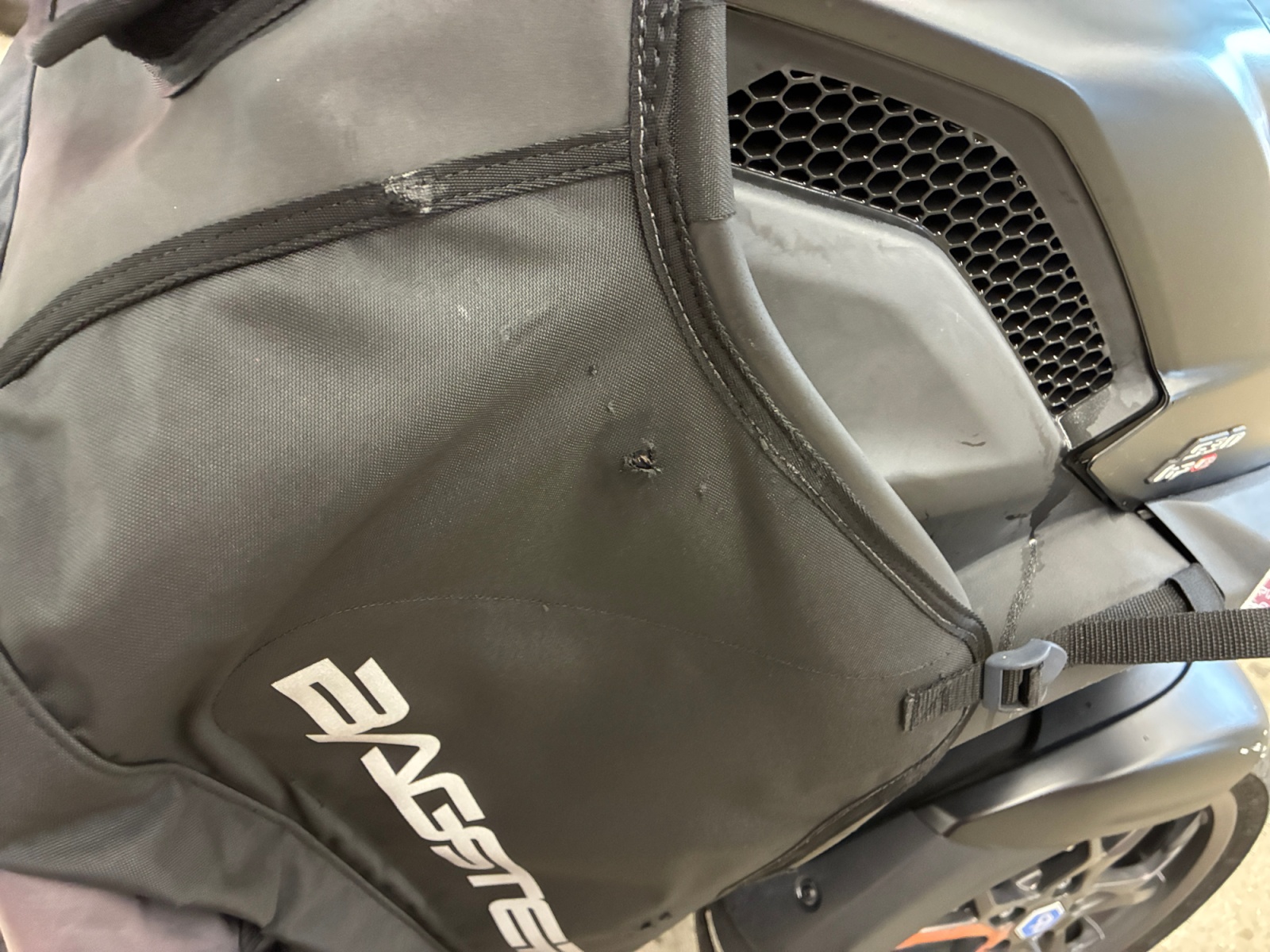 PIAGGIO MP3 530 HPE Exclusive 2024