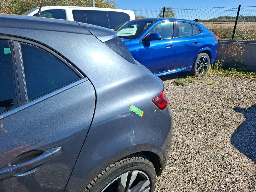 RENAULT MÉGANE MEGANE IV BERLINE Blue dCi 115 Intens 2019