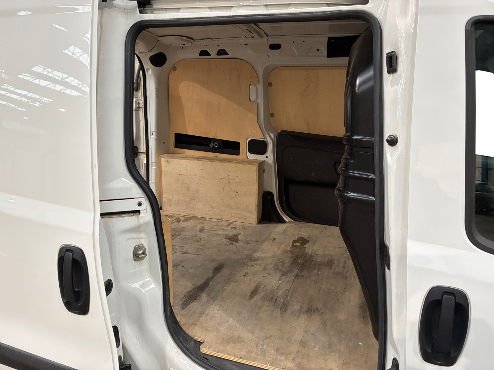 FIAT DOBLO CARGO FT 1.6 MULTIJET 105 PRO LOUNGE 2022