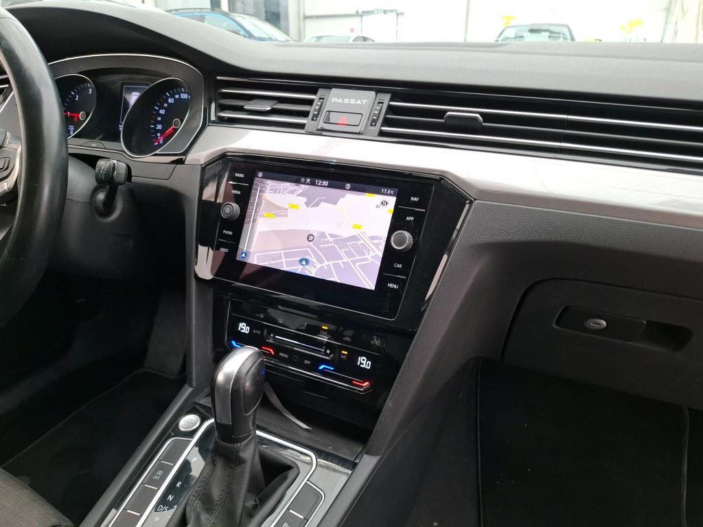 VOLKSWAGEN PASSAT SW 2.0 TDI EVO SCR 122 DSG7 Business 2022