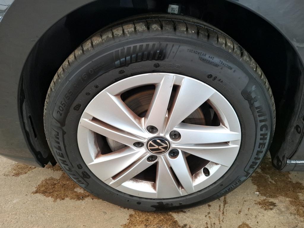 VOLKSWAGEN GOLF 1.0 eTSI OPF 110 DSG7 Life Plus 2023