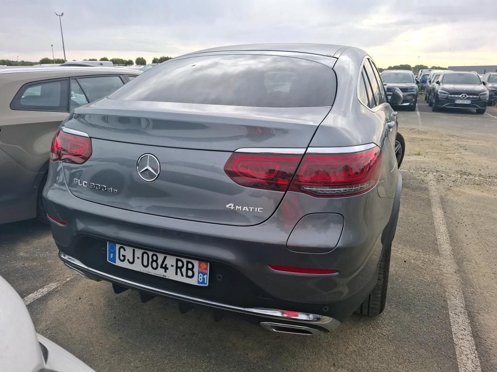MERCEDES-BENZ MERCEDES CLASSE GLC COUPE Coupé 300 de 9G-Tronic 4Matic AMG Line 2022