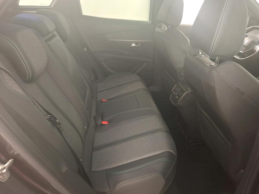 PEUGEOT 3008 Hybrid4 300 e-EAT8 Allure Pack 2023