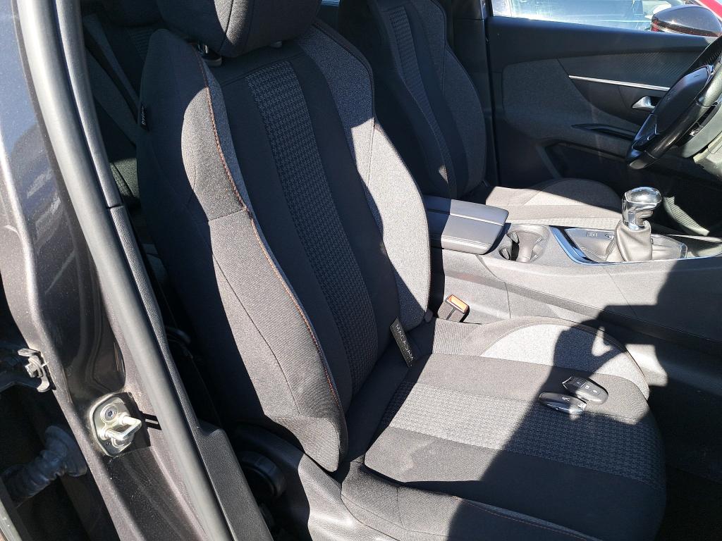PEUGEOT 5008 BlueHDi 130ch S&S BVM6 Active Pack 7 places 2022
