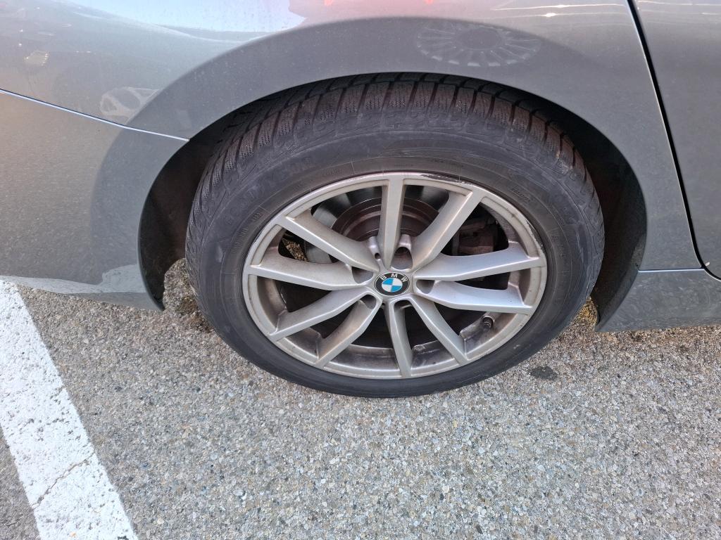 BMW SERIE 3 TOURING G21 LCI 318d 150 ch BVA8 Business Design 2023