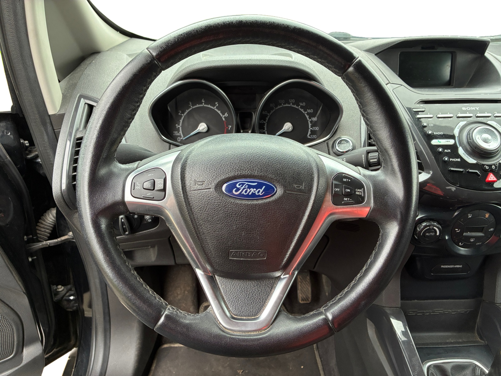 FORD ECOSPORT 1.0 EcoBoost 125 Titanium 2017