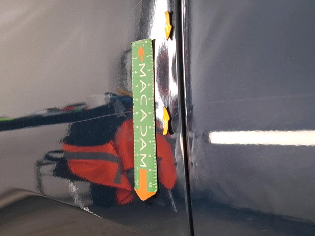 PEUGEOT 3008 Hybrid 225 e-EAT8 Allure Pack 2021