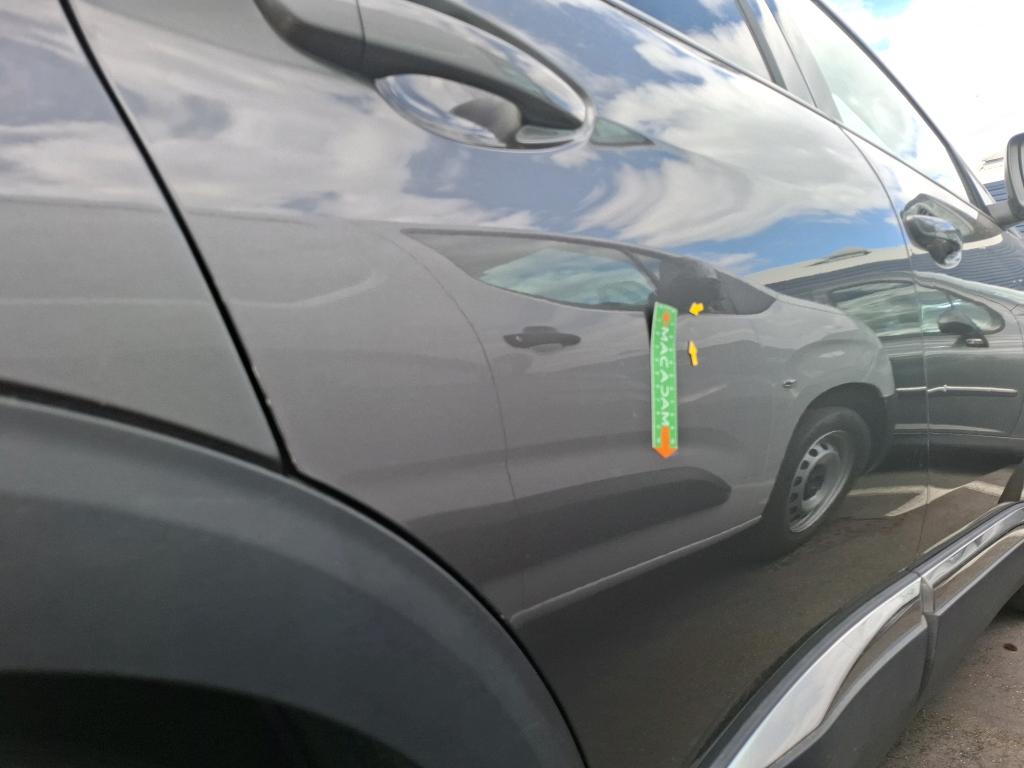 PEUGEOT 3008 Hybrid 225 e-EAT8 Allure Pack 2022