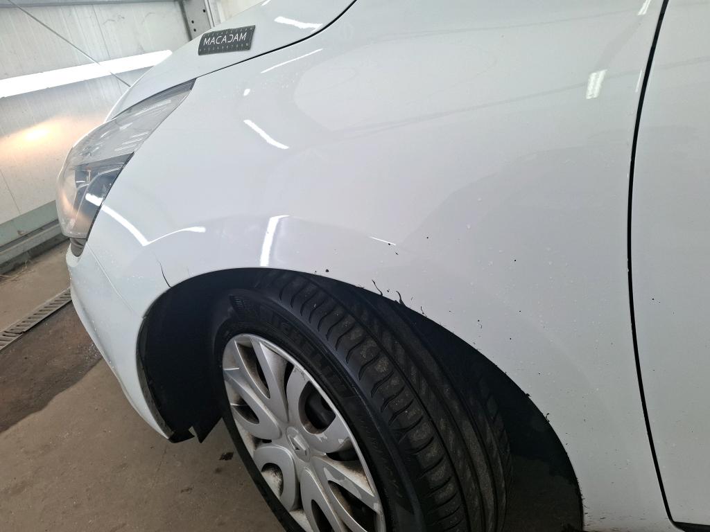 RENAULT CLIO SOCIETE DCI 90 ENERGY E6C AIR MEDIANAV 2019