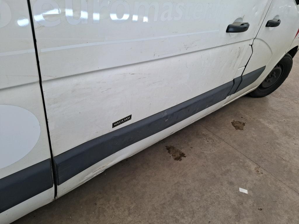 RENAULT MASTER FOURGON FGN L2H2 3.5t 2.3 dCi 130 E6 GRAND CONFORT 2017