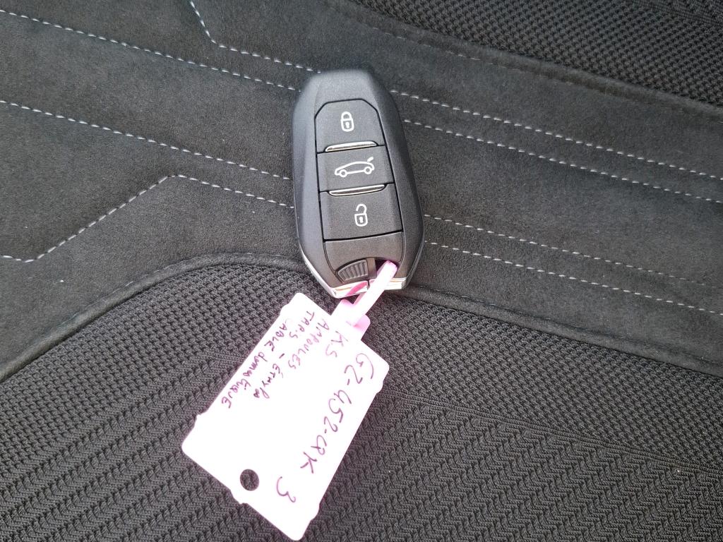 PEUGEOT 408 PHEV 225 e-EAT8 GT 2024