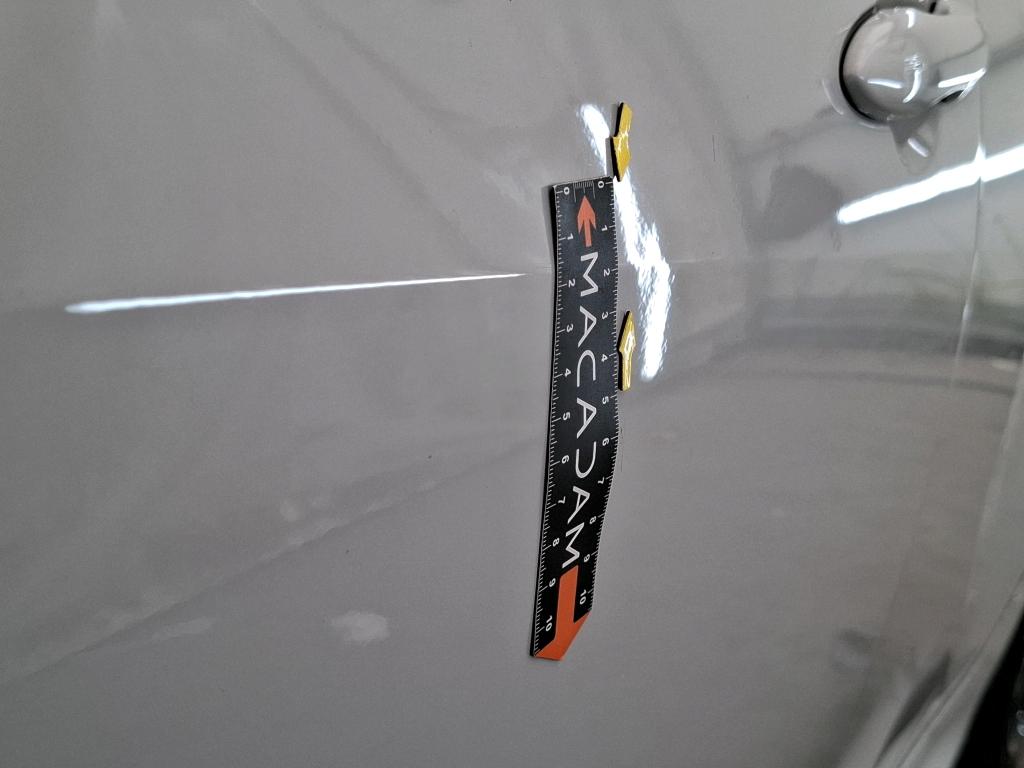 TOYOTA YARIS HYBRIDE 130h GR Sport 2025