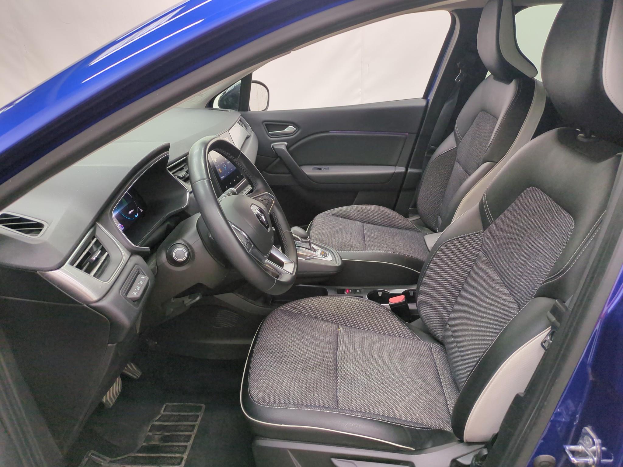RENAULT CAPTUR E-Tech Plug-in 160 Intens 2021
