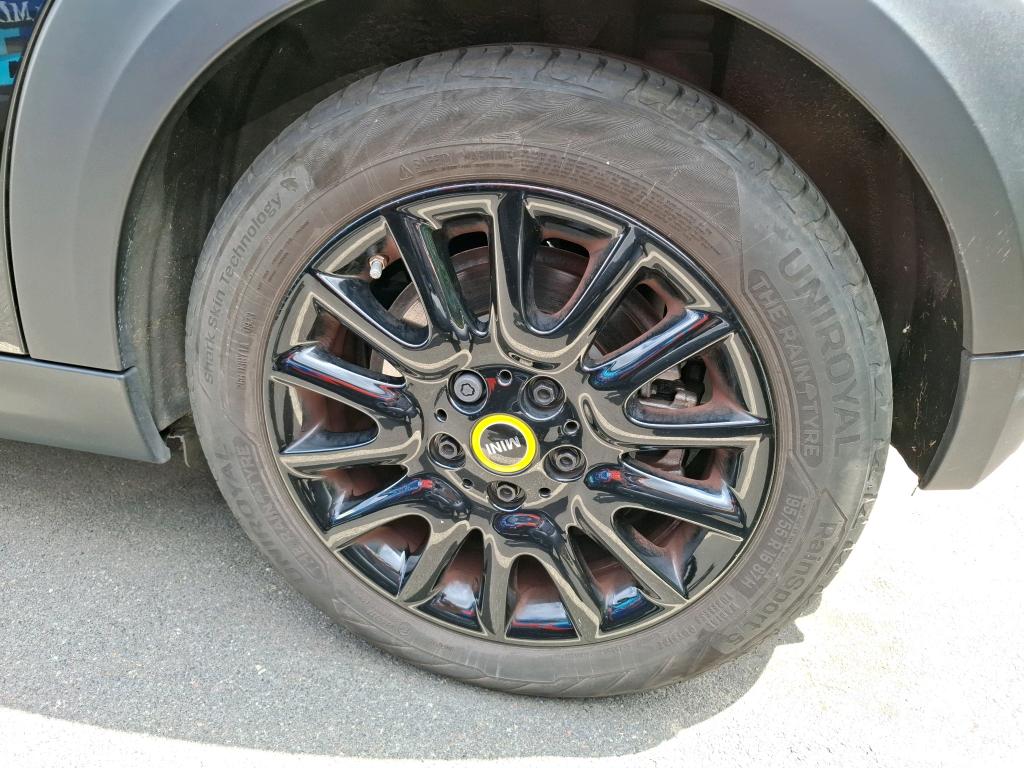 MINI HATCH 3 Portes Cooper SE 184 ch Edition Premium Plus 2023
