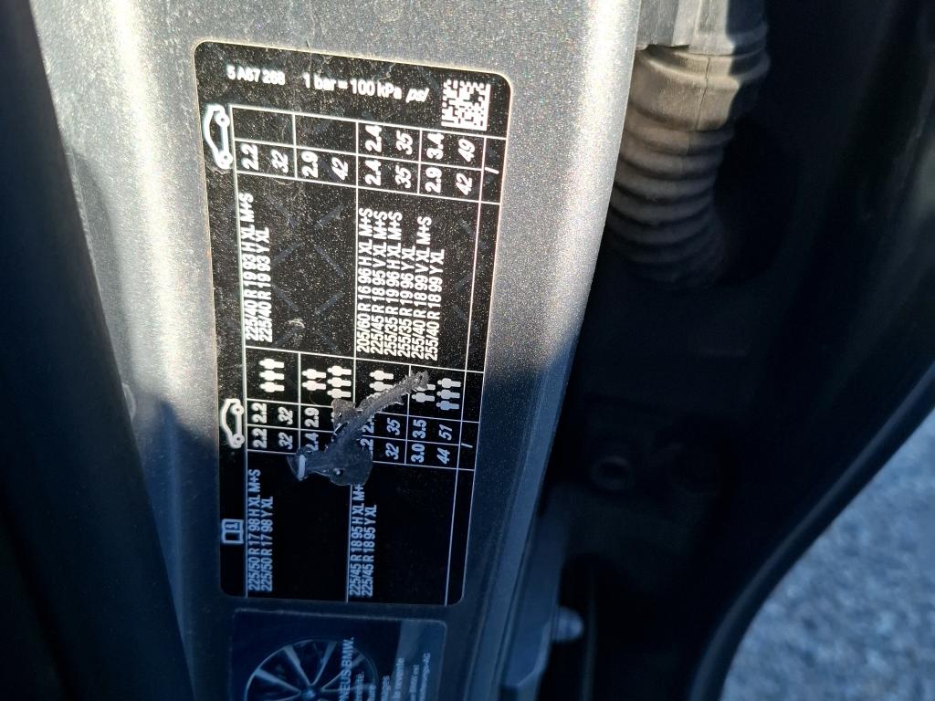BMW SERIE 3 TOURING G21 LCI 318d 150 ch BVA8 Business Design 2023