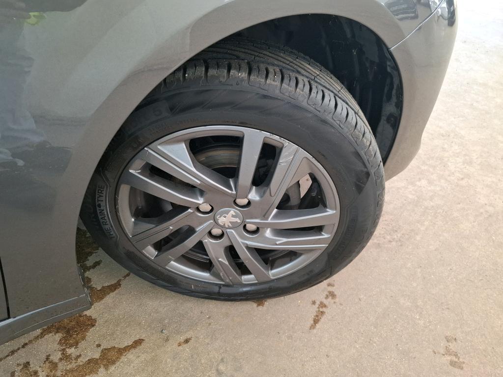 PEUGEOT 208) 208 PureTech 75 S&S BVM5 Active Pack 2022