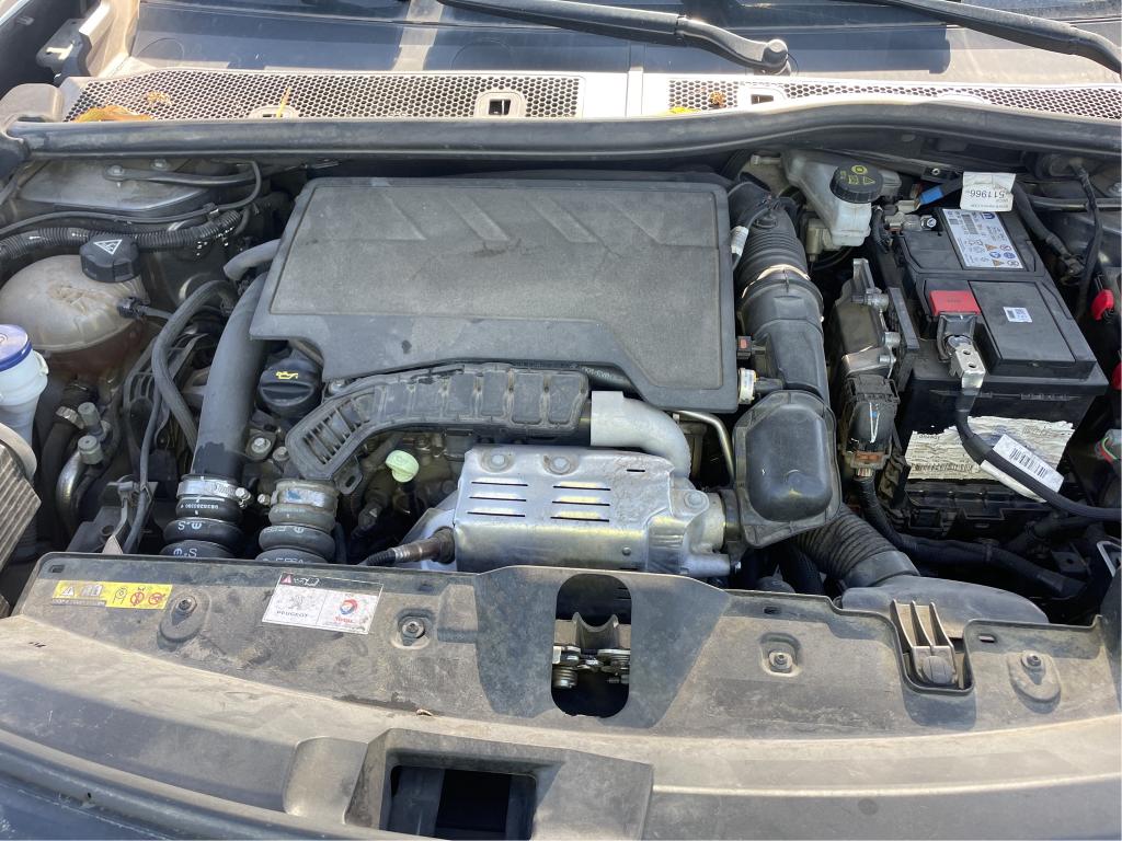 PEUGEOT 2008 PureTech 100 S&S BVM6 Active Pack 2023