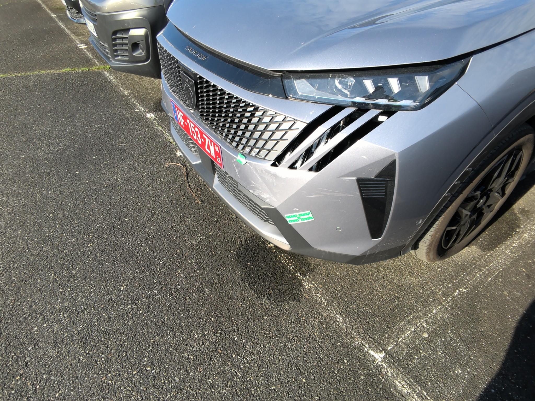 PEUGEOT 5008 Hybrid 145 ch e-DCS6 GT 7 pl 2025